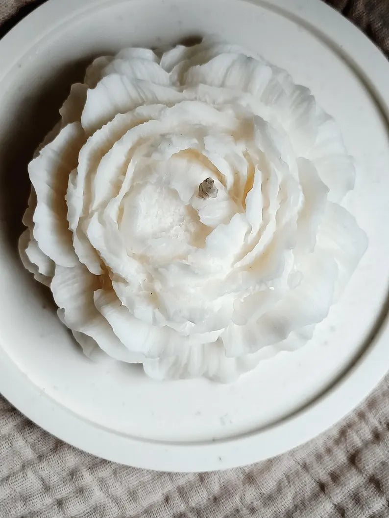 Bougie décorative - Pivoine et plateau